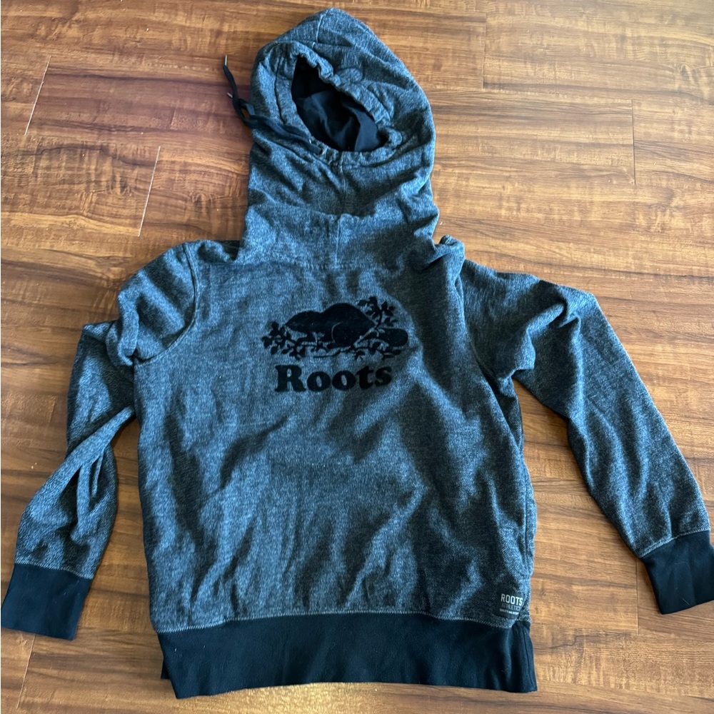 ROOTS Canada Women’s L gray and black peppered hoody